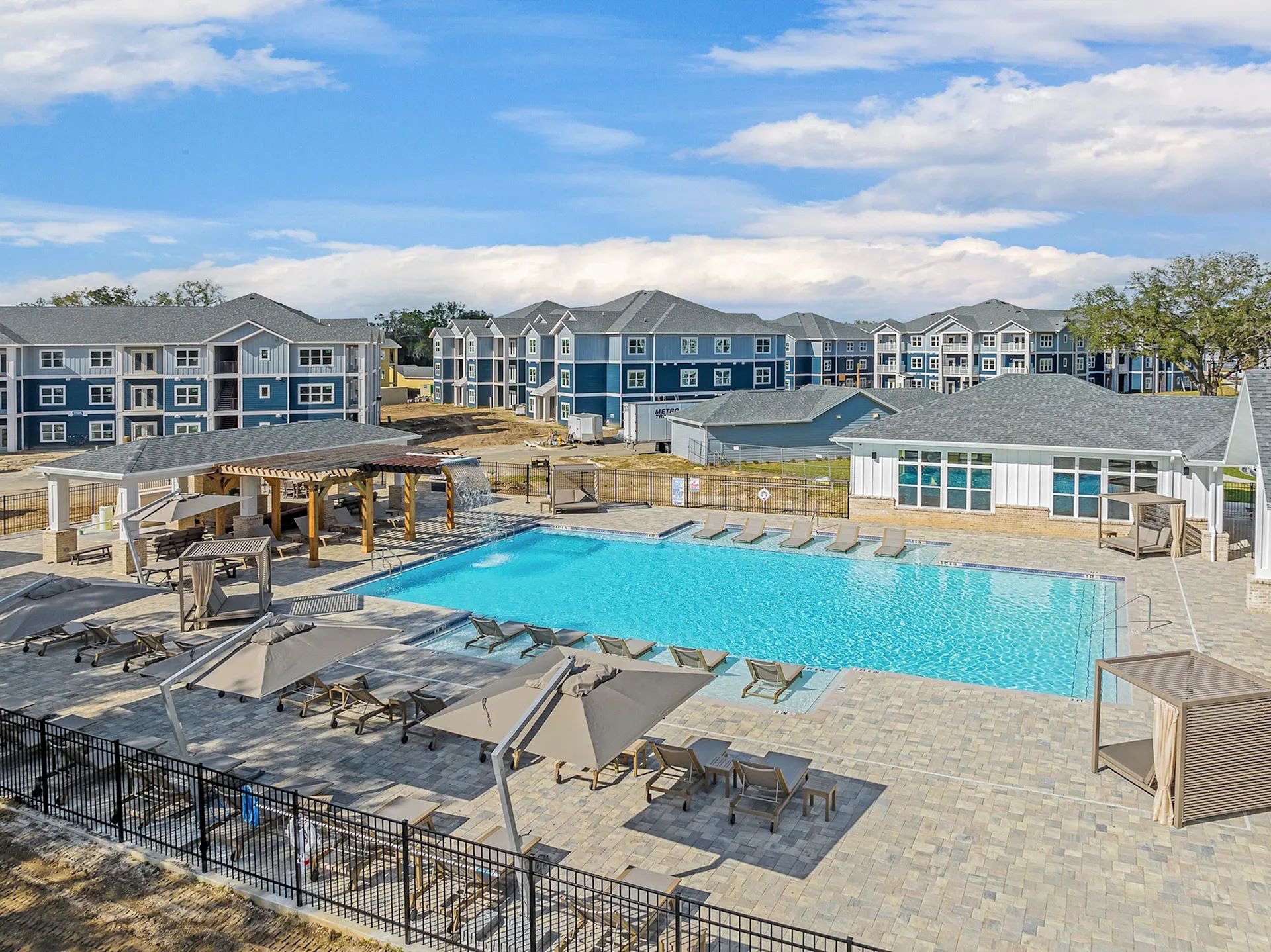 the exchange at crestview image